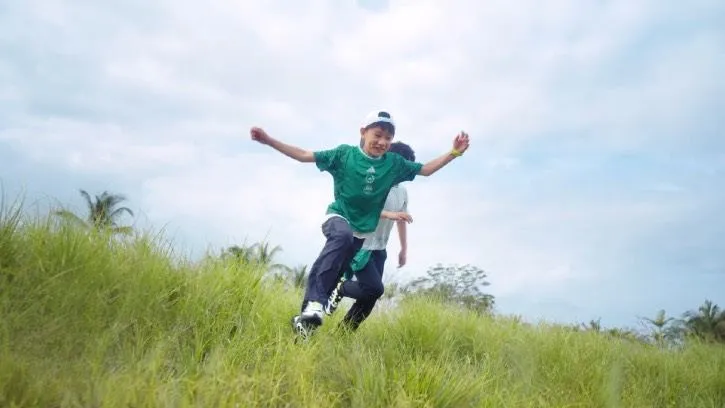 ADIDAS KIDS｜防曬衣 — still 02