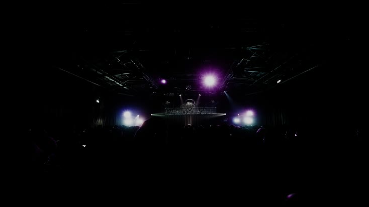 Multiverse-靈丹 — still 01