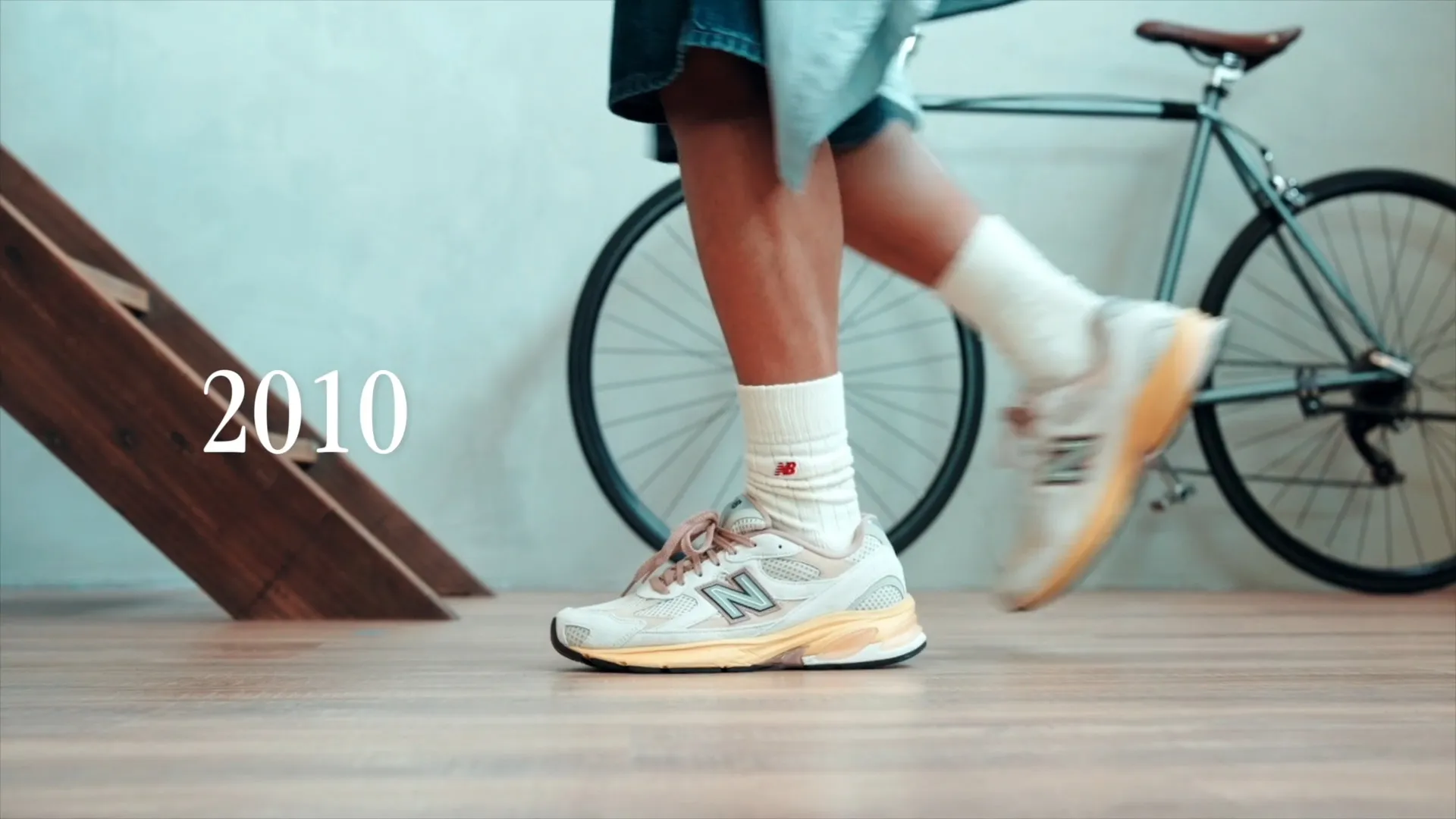 New Balance x 楊祐寧 — still 04
